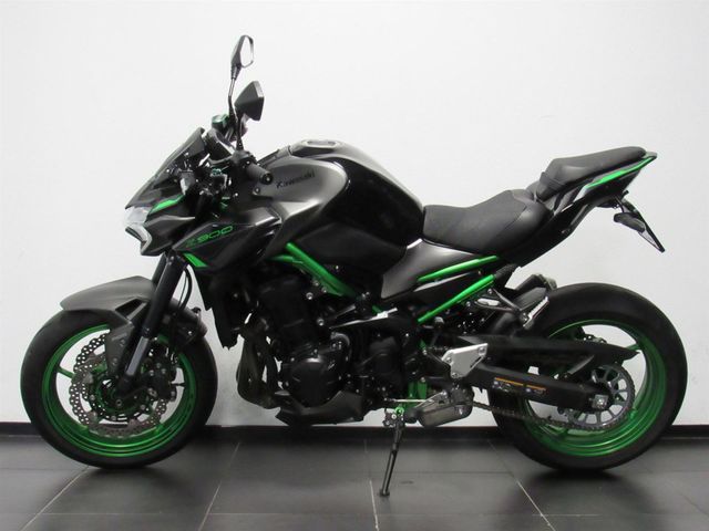 kawasaki - z900
