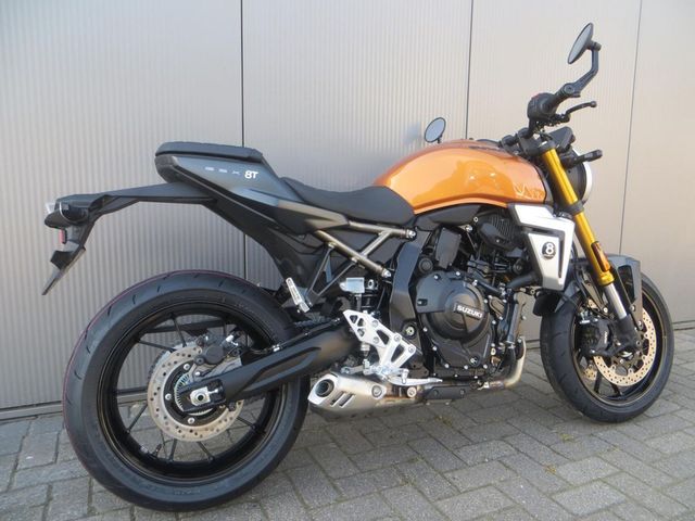 suzuki - gsx-8t
