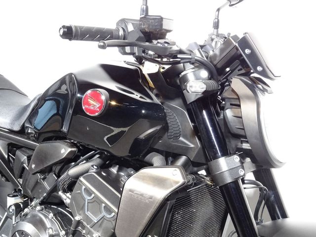 honda - cb-1000-r-black-edition