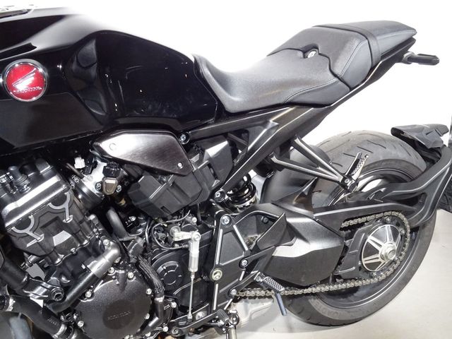 honda - cb-1000-r-black-edition