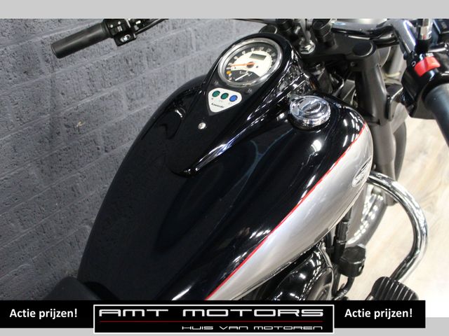 kawasaki - vn-900-classic