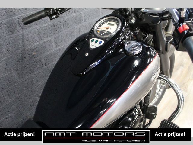 kawasaki - vn-900-classic