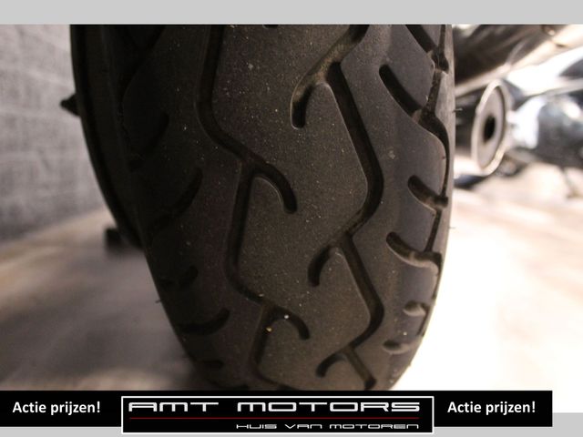 kawasaki - vn-900-classic