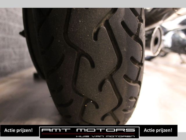 kawasaki - vn-900-classic