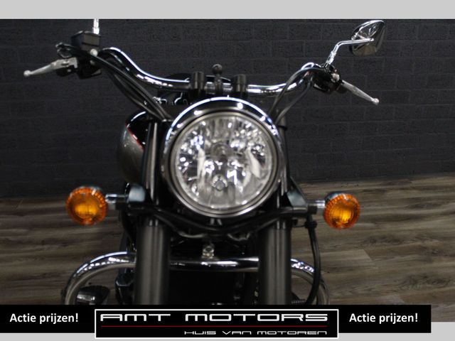 kawasaki - vn-900-classic