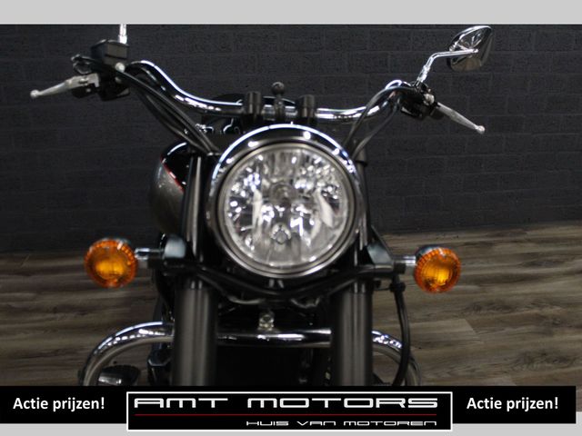 kawasaki - vn-900-classic