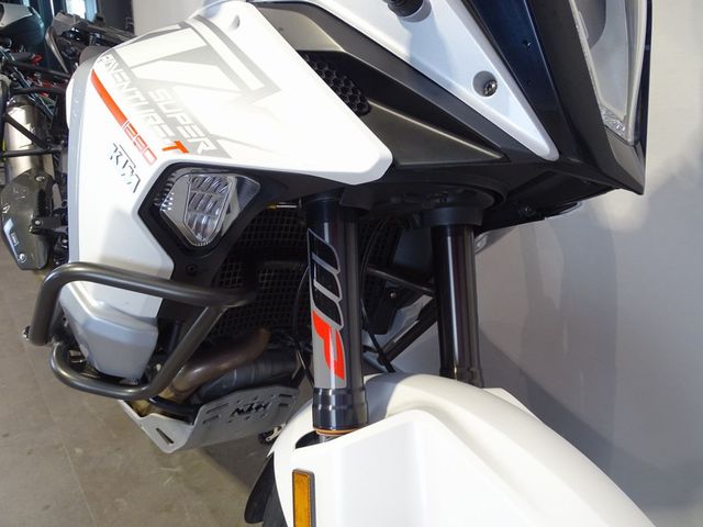 ktm - 1290-super-adventure-t