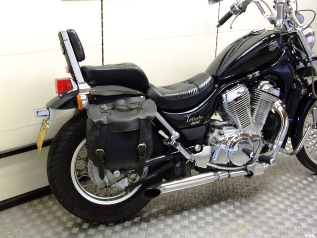 suzuki - vs-800-intruder