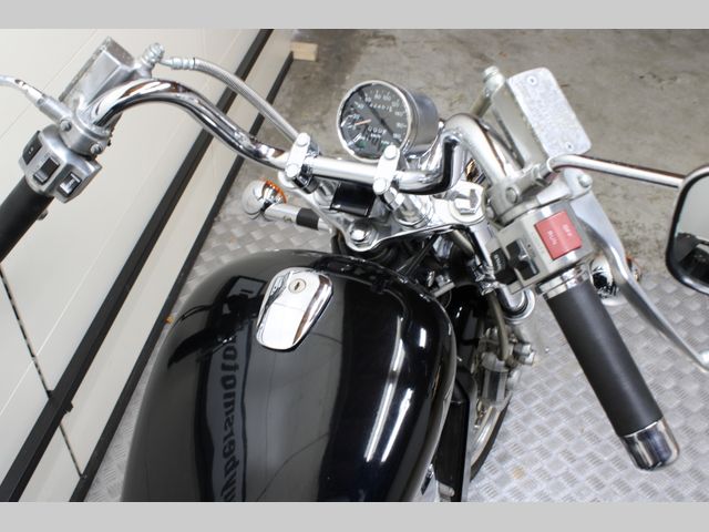 suzuki - vs-800-intruder