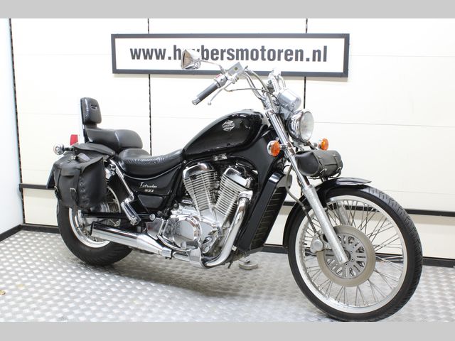 suzuki - vs-800-intruder
