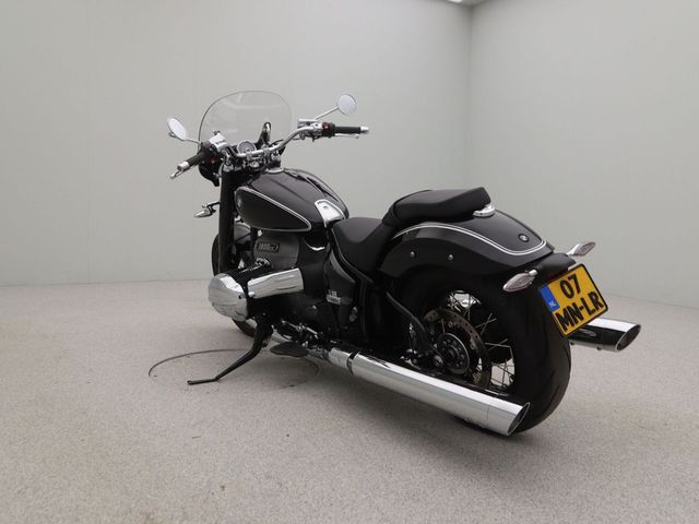 bmw - r-18