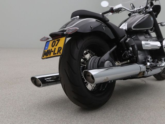 bmw - r-18