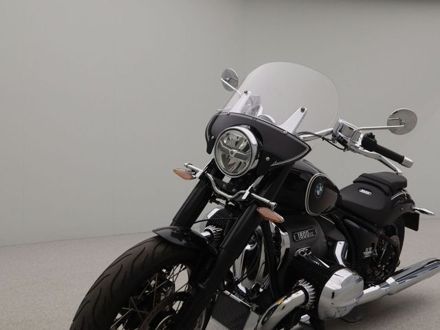 bmw - r-18