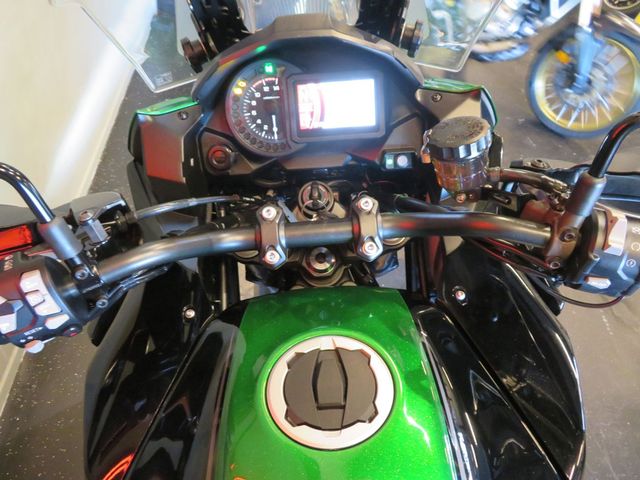 kawasaki - versys-1000-se-tourer