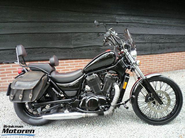 suzuki - vs-800-intruder