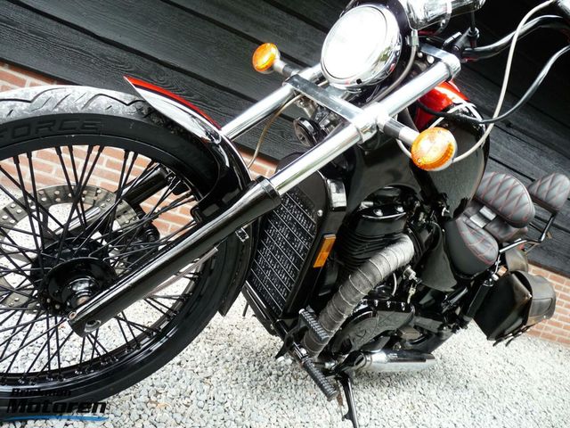 suzuki - vs-800-intruder
