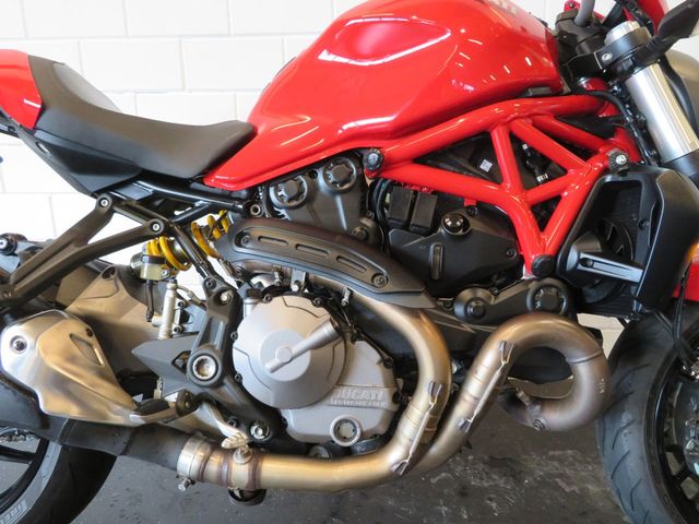 ducati - monster-821