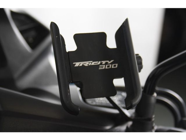 yamaha - tricity-300