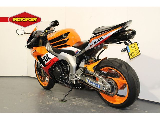 honda - cbr-1000-rr-fireblade