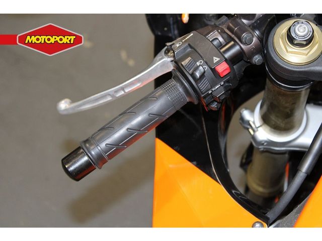 honda - cbr-1000-rr-fireblade