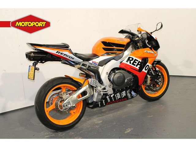 honda - cbr-1000-rr-fireblade