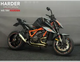 KTM 1290 Super Duke R 2021