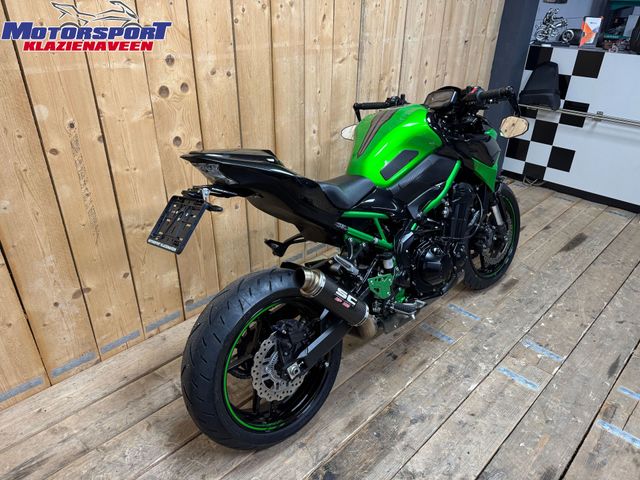 kawasaki - z900