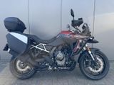 SUZUKI V-STROM 800