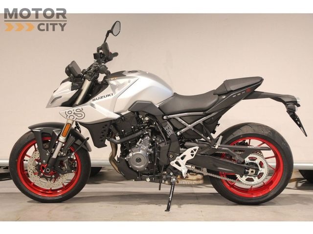 suzuki - gsx-8s