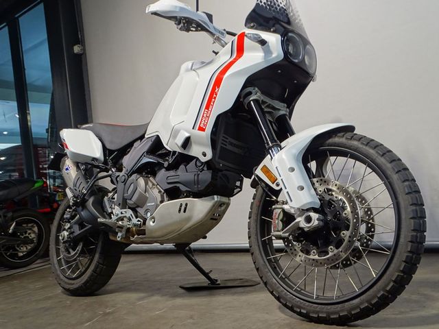 ducati - desertx