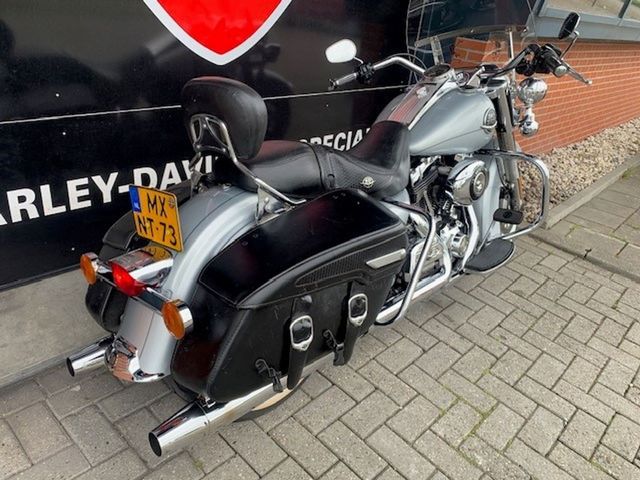 harley-davidson - road-king-classic-flhrc
