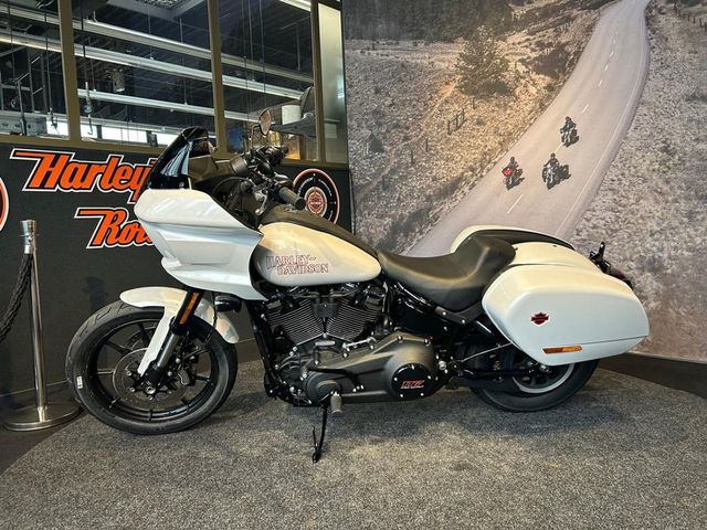 harley-davidson - low-rider-st