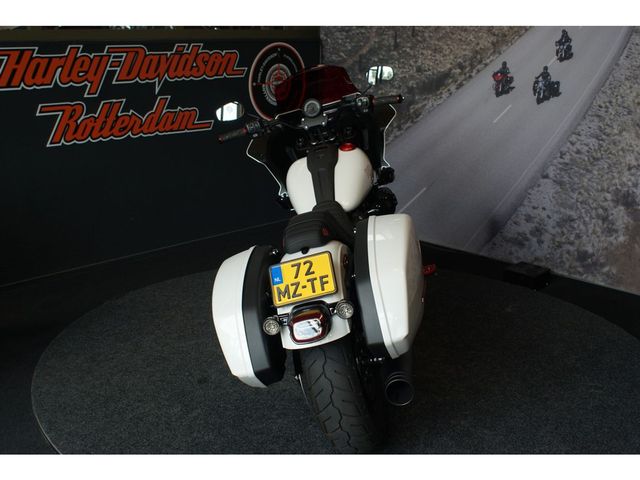 harley-davidson - low-rider-st