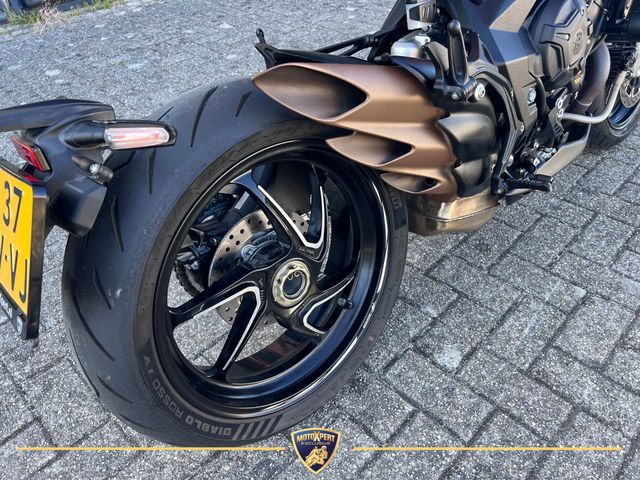 mv-agusta - brutale-800-rr