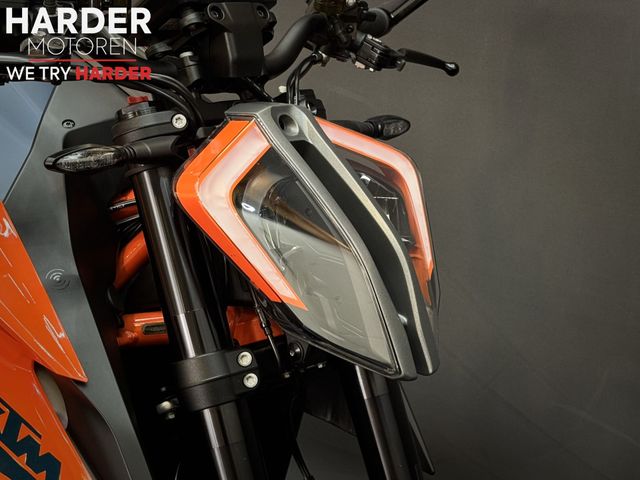 ktm - 1290-super-duke-r
