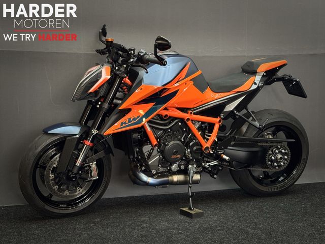 ktm - 1290-super-duke-r