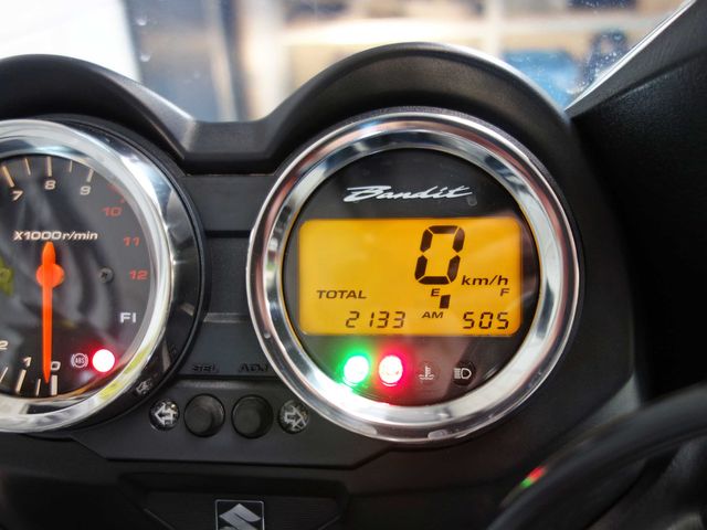 suzuki - gsf-1250-sa