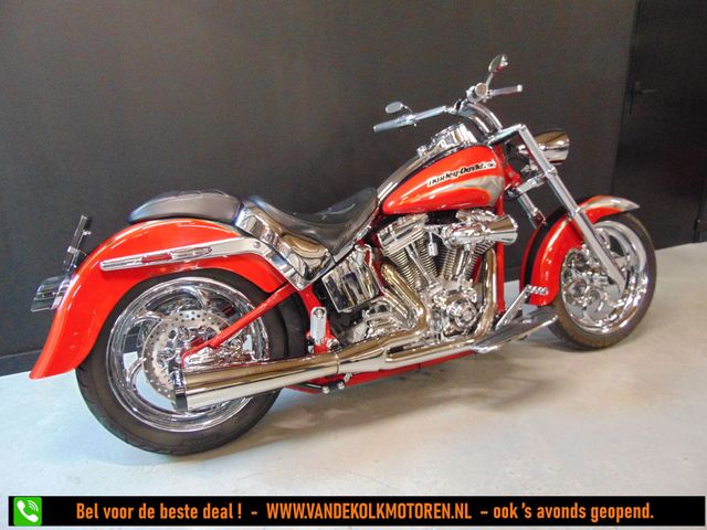 harley-davidson - fat-boy-screamin-eagle-cvo-flstfse