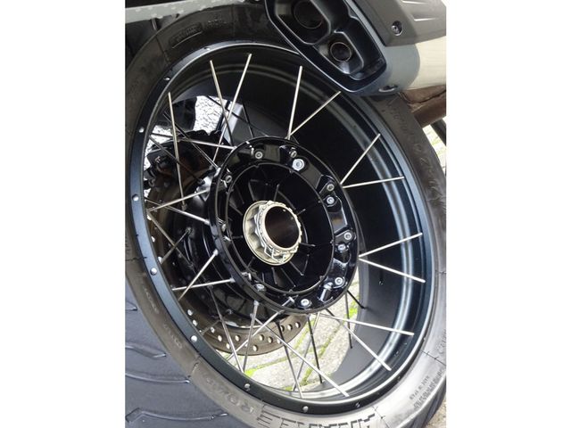 moto-guzzi - stelvio