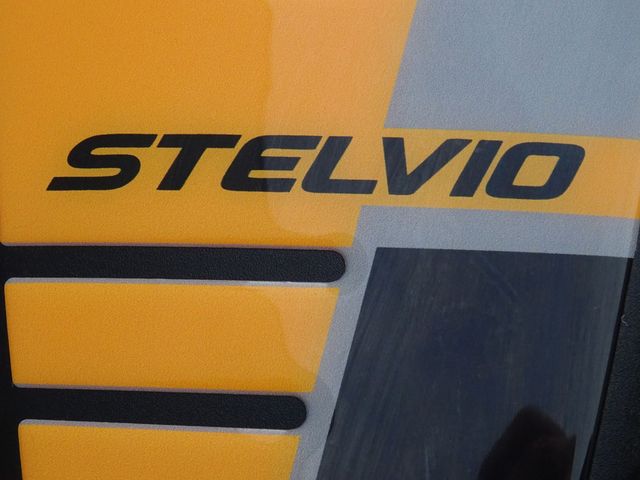 moto-guzzi - stelvio