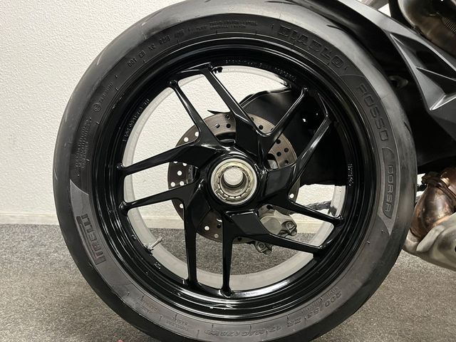 ducati - 1199-panigale