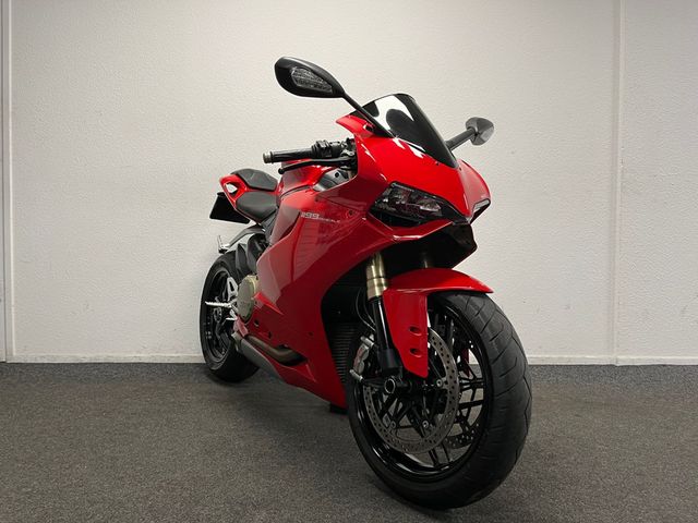 ducati - 1199-panigale