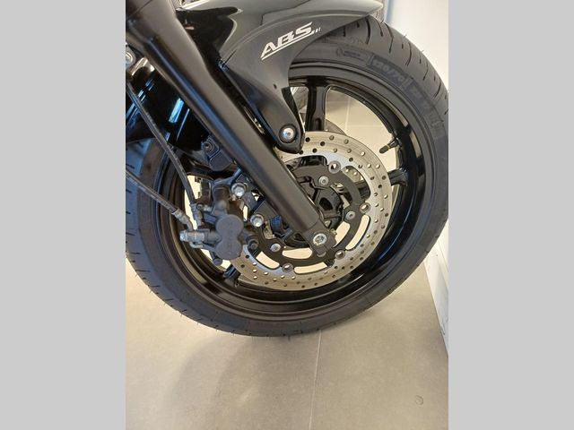 suzuki - sfv-650-gladius