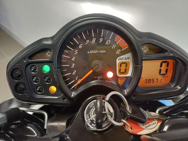 suzuki - sfv-650-gladius