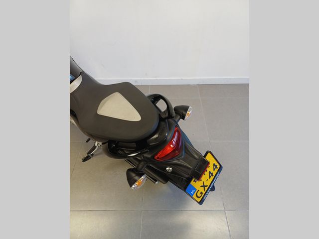 suzuki - sfv-650-gladius