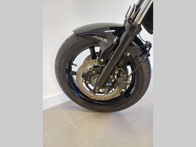 suzuki - sfv-650-gladius