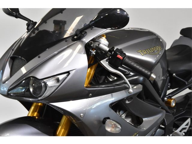triumph - daytona-675