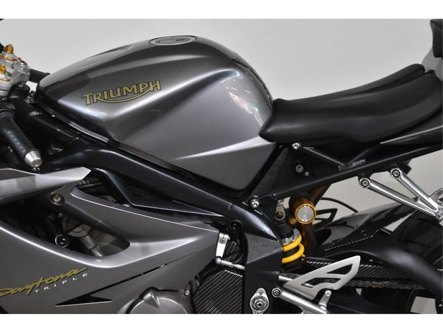 triumph - daytona-675