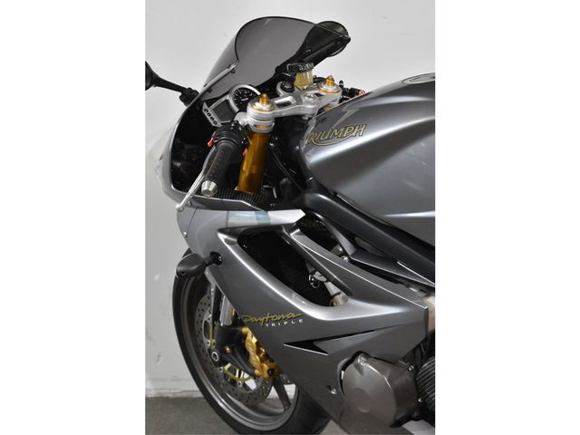 triumph - daytona-675