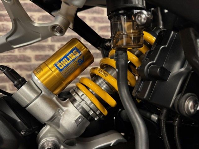 triumph - speed-triple-1200-rs